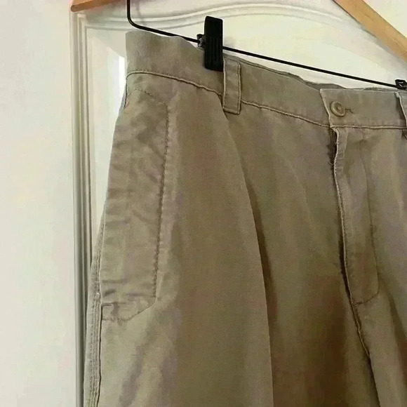 Men’s Izod Trousers Dress Pants Tan With Pockets Size 34 X30 - Picture 2 of 10